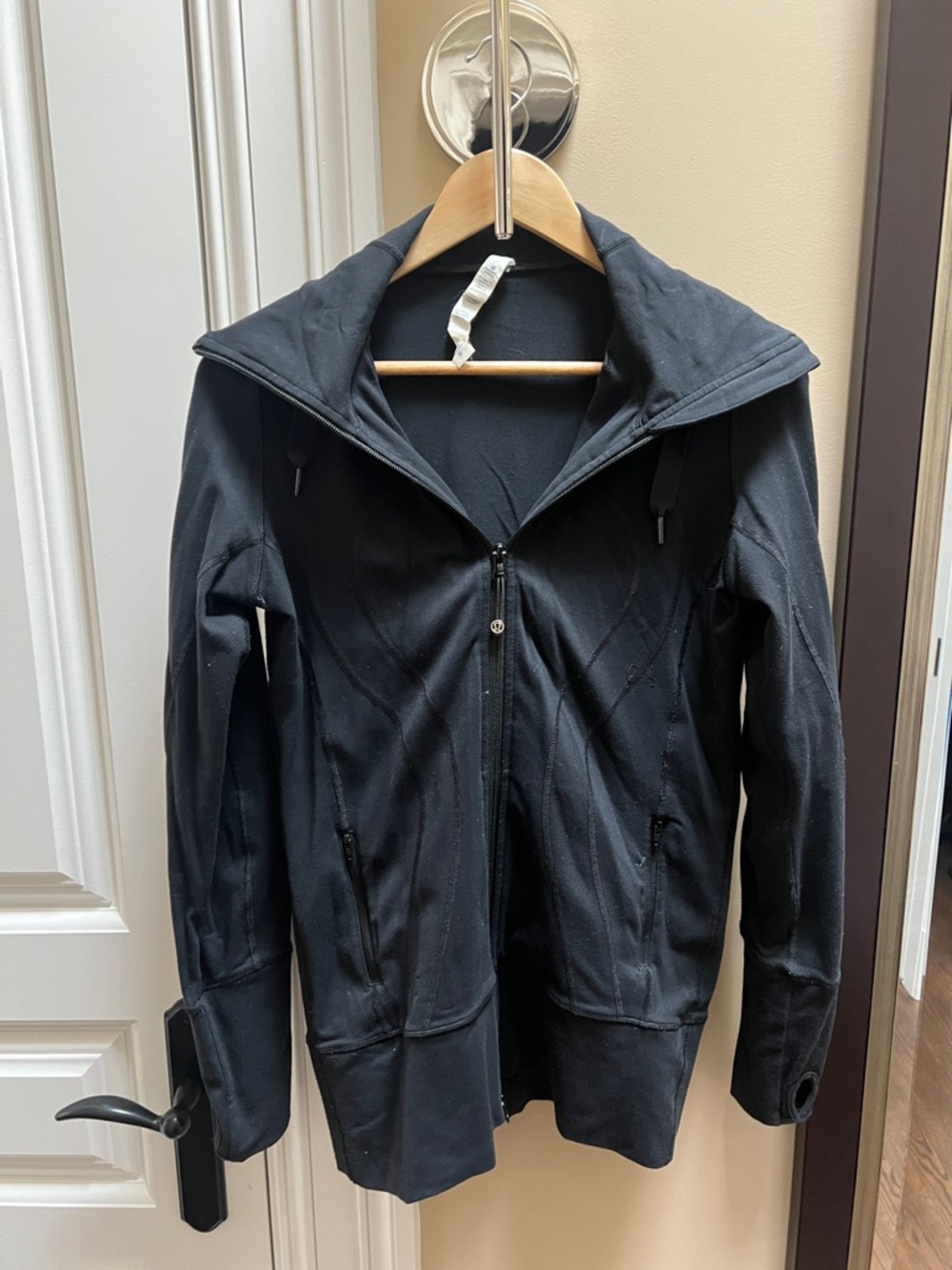 Lululemon black Zip-Up Hooded Jacket